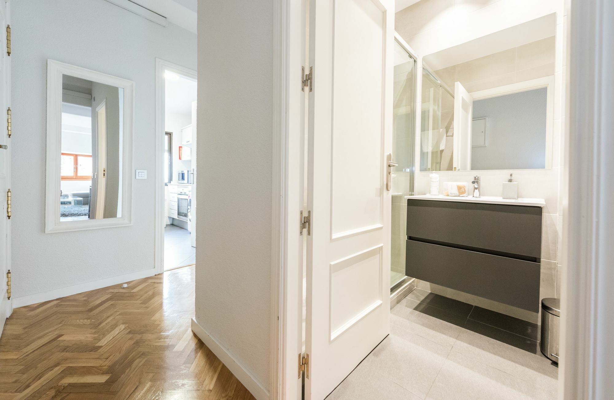 Apartament Atico En Chueca By Madflats Collection Madryt Zewnętrze zdjęcie